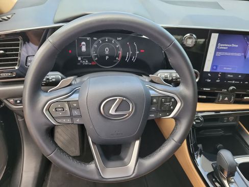 Used 2025 Lexus NX 250 FWD w/ Towing Package (2000 Lbs) image 23