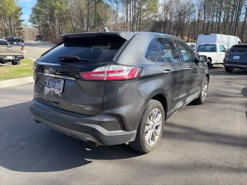 Used 2019 Ford Edge Titanium w/ Equipment Group 301A image 11