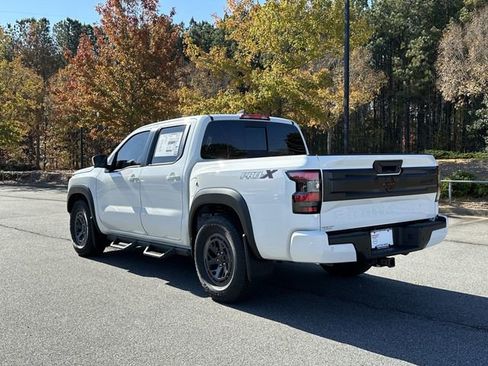 New 2026 Nissan Frontier Pro-X w/ Pro-X Convenience Package RWD image 7