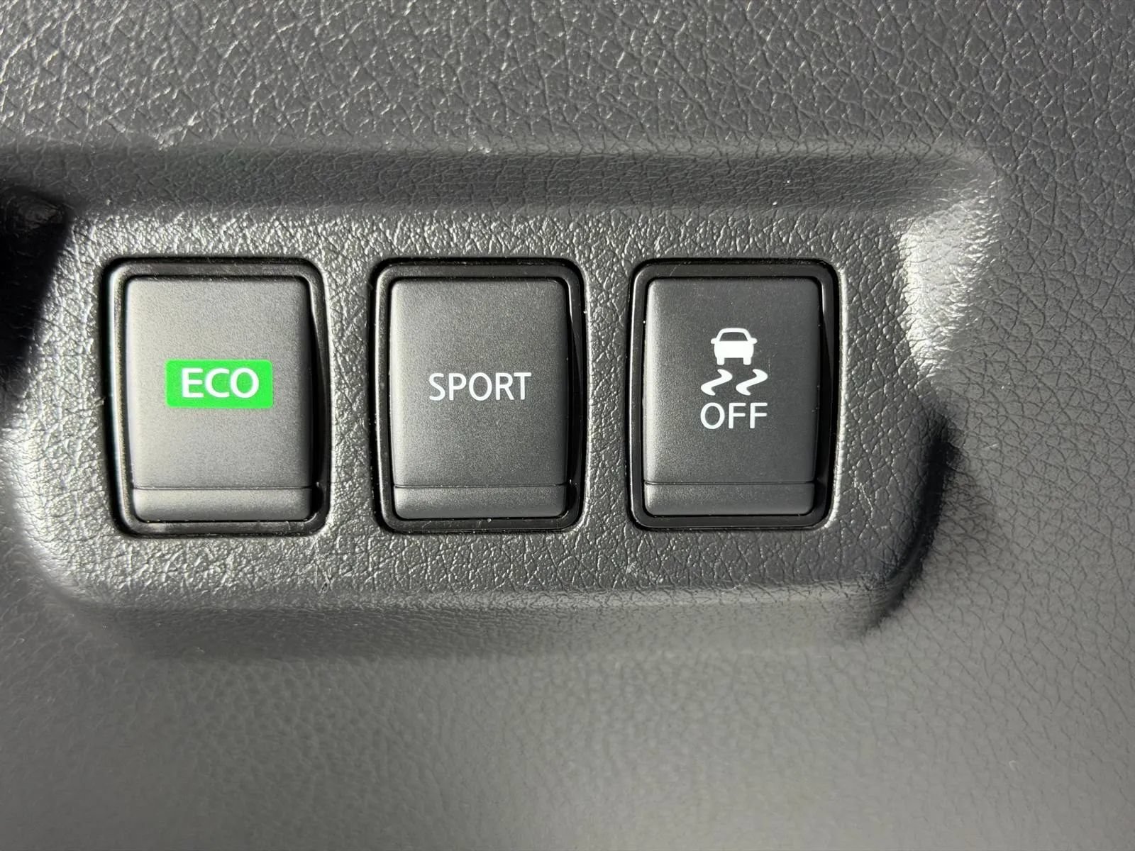 Used 2018 Nissan Sentra SV FWD image 28