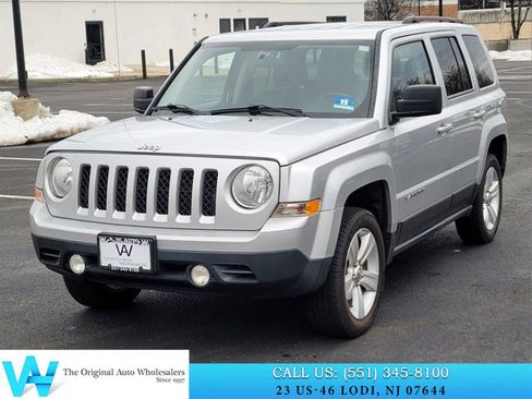 Used 2014 Jeep Patriot Latitude image 3