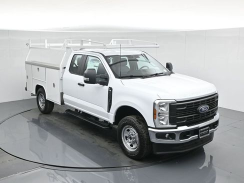 New 2026 Ford F350 XL w/ FX4 Off-Road Package image 44