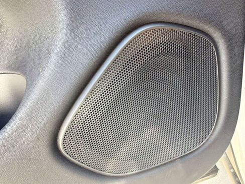 Used 2025 Volvo XC60 B5 Ultra w/ Protection Package Premier image 21