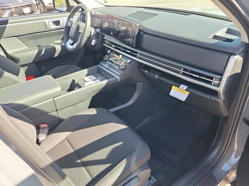 New 2027 Hyundai Santa Fe SE FWD image 18