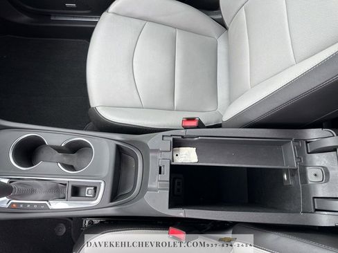 Used 2021 Chevrolet Equinox Premier image 18