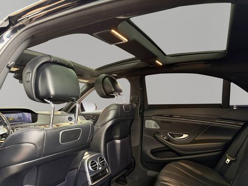 Used 2018 Mercedes-Benz S 450 Sedan image 20
