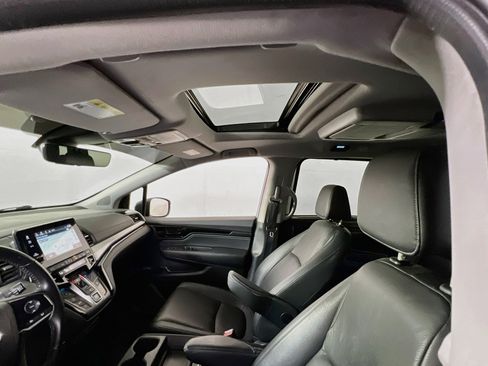 Used 2023 Honda Odyssey Touring image 22