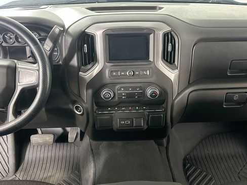 Used 2023 Chevrolet Silverado 1500 Custom RWD image 18