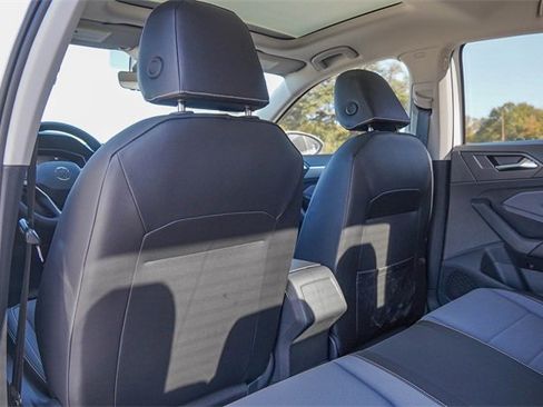 New 2026 Volkswagen Jetta SE image 21