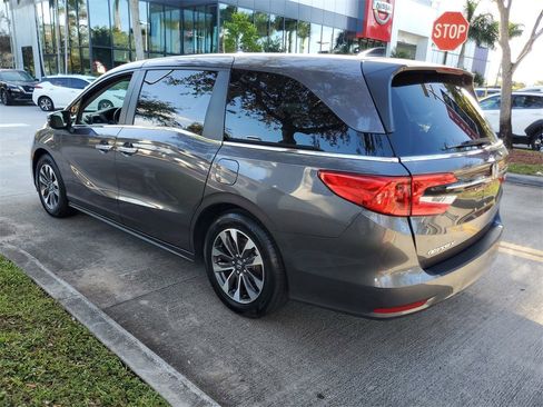 Used 2024 Honda Odyssey EX-L image 4