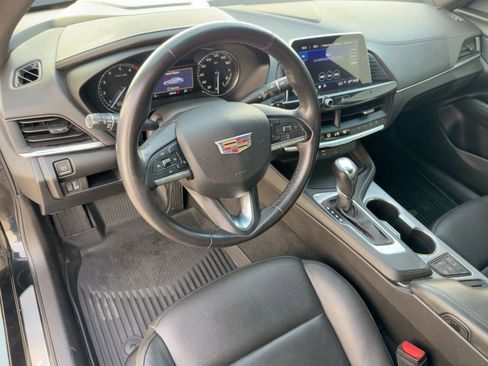 Used 2020 Cadillac CT4 Premium Luxury image 3