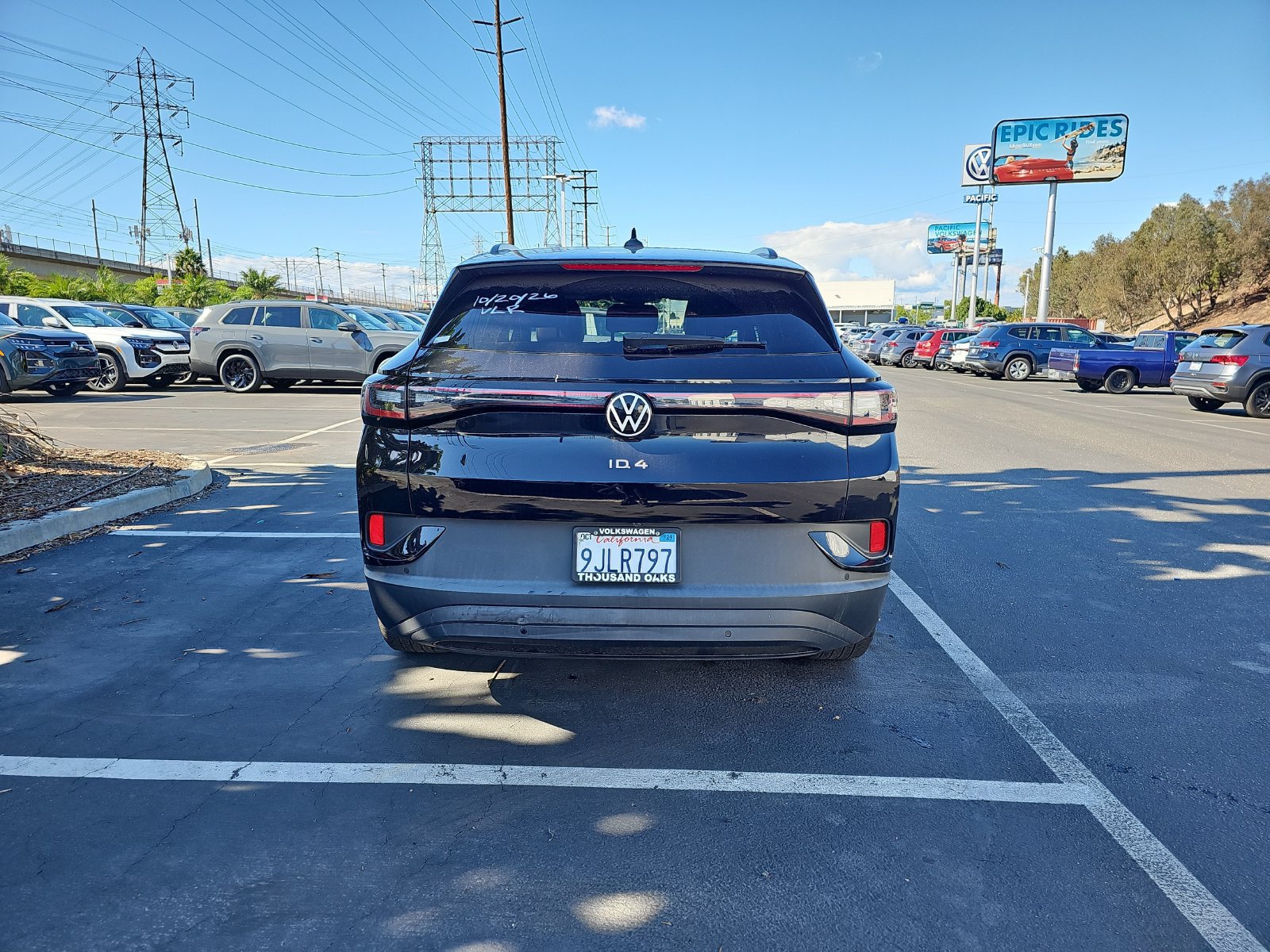 Used 2023 Volkswagen ID.4 Pro RWD image 6