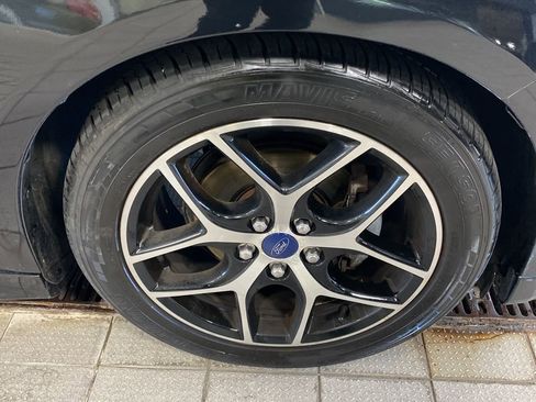 Used 2015 Ford Focus SE w/ SE Sport Package FWD image 26