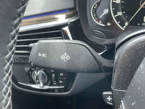 Used 2019 BMW 530i xDrive AWD/4WD image 35