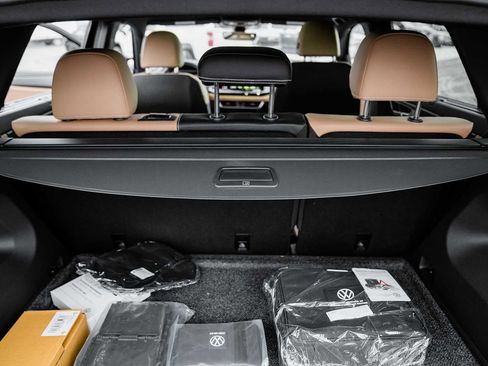 New 2026 Volkswagen Atlas Cross Sport SEL image 40