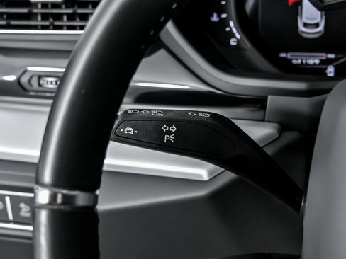 Used 2022 Lamborghini Urus image 31