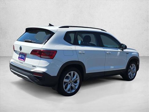 Used 2023 Volkswagen Taos S w/ Driver Assistance Package AWD/4WD image 5