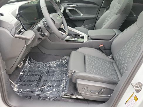 New 2026 Audi SQ5 Premium Plus AWD/4WD image 2