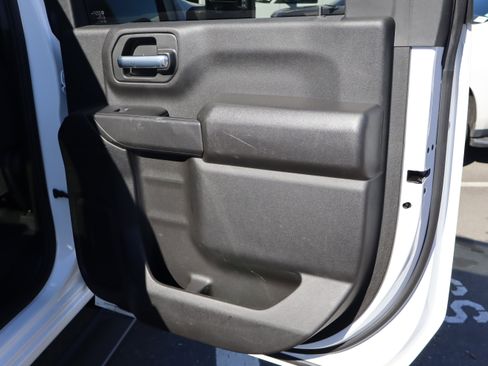 Certified 2024 Chevrolet Silverado 2500 Custom w/ Custom Value Package image 33