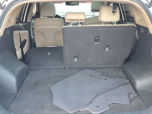 Used 2016 Hyundai Tucson Limited w/ Option Group 03 image 4