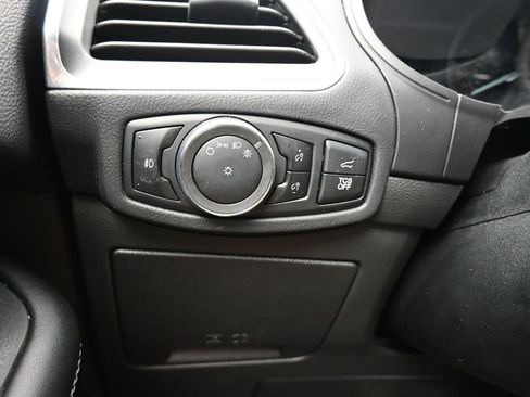 Used 2024 Ford Edge Titanium AWD/4WD image 16