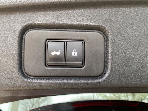Certified 2023 Nissan Pathfinder SL w/ SL Premium Package AWD/4WD image 11