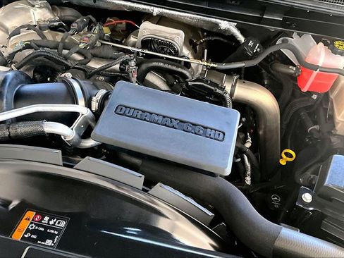 Used 2024 Chevrolet Silverado 2500 LTZ w/ LTZ Plus Package AWD/4WD image 32