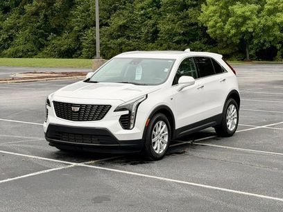 Certified 2022 Cadillac XT4 Luxury w/ Cold Weather Package