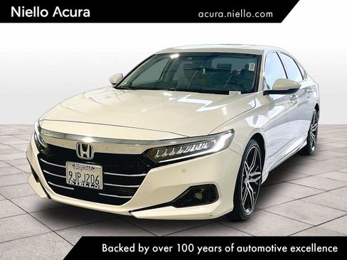 Used 2021 Honda Accord Touring image 1