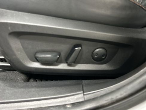 Used 2022 Mitsubishi Outlander SEL AWD/4WD image 10