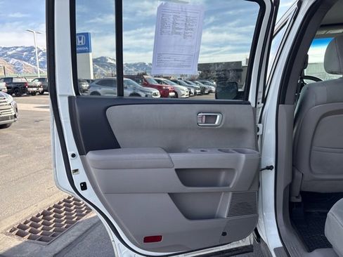 Used 2014 Honda Pilot LX image 22