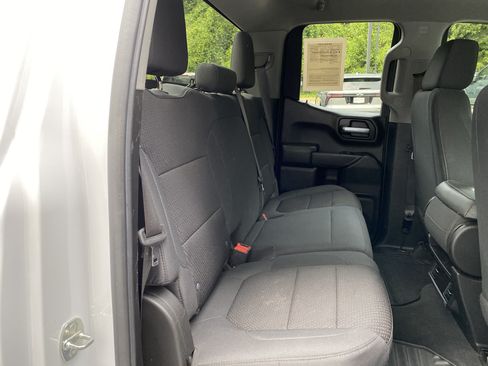 Used 2020 Chevrolet Silverado 1500 Custom Trail Boss w/ Custom Convenience Package AWD/4WD image 32