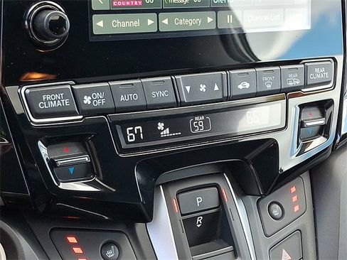 Used 2024 Honda Odyssey EX-L image 18