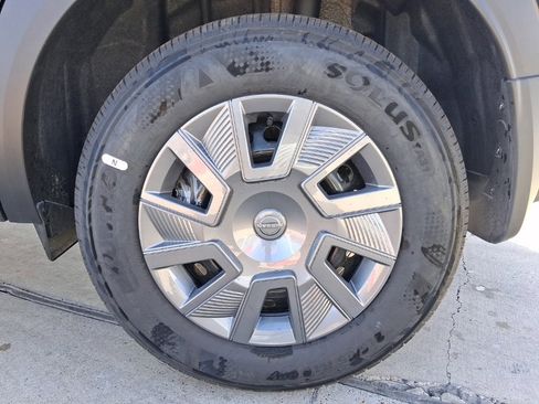 New 2026 Nissan Kicks S image 25