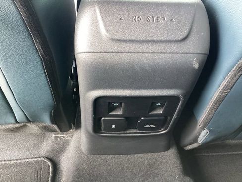 Used 2023 Ford Bronco Outer Banks image 18