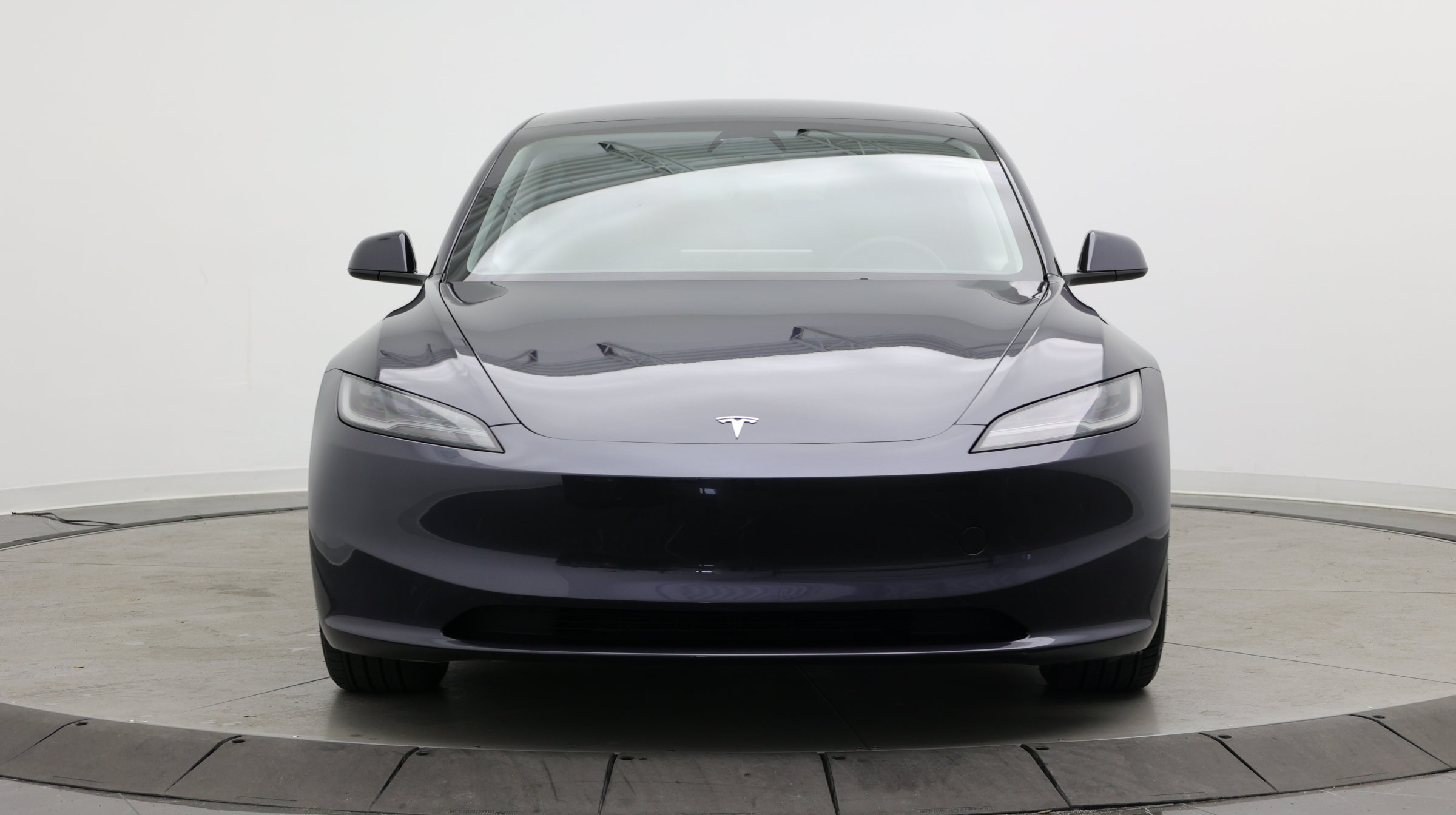 Used 2024 Tesla Model 3 Long Range AWD/4WD image 2