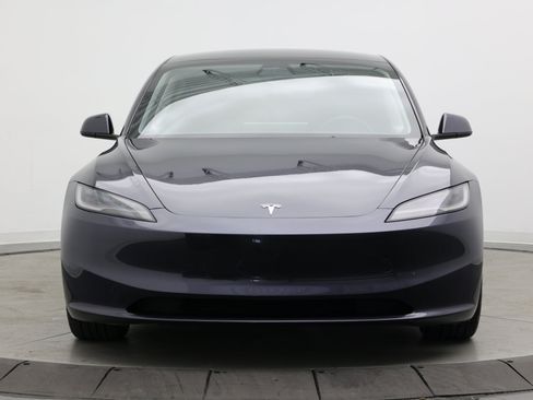 Used 2024 Tesla Model 3 Long Range AWD/4WD image 2
