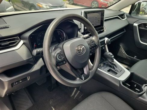 Used 2024 Toyota RAV4 XLE FWD image 23