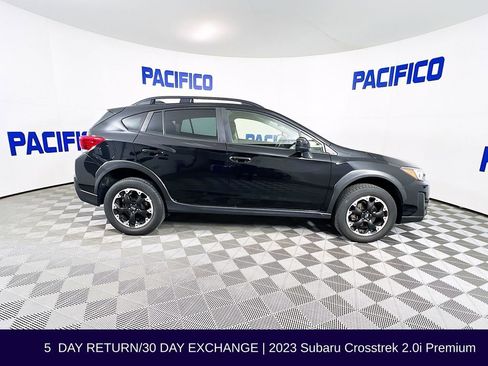 Used 2023 Subaru Crosstrek 2.0i Premium image 9