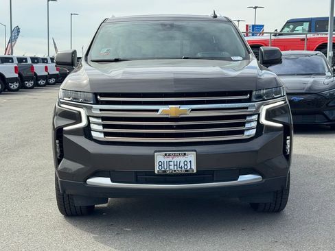 Used 2021 Chevrolet Tahoe High Country image 2