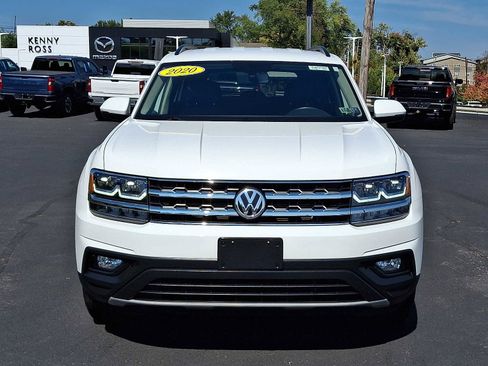 Used 2020 Volkswagen Atlas SE w/ Towing Package image 2