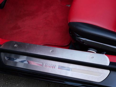 Used 2001 BMW Z8 RWD image 67