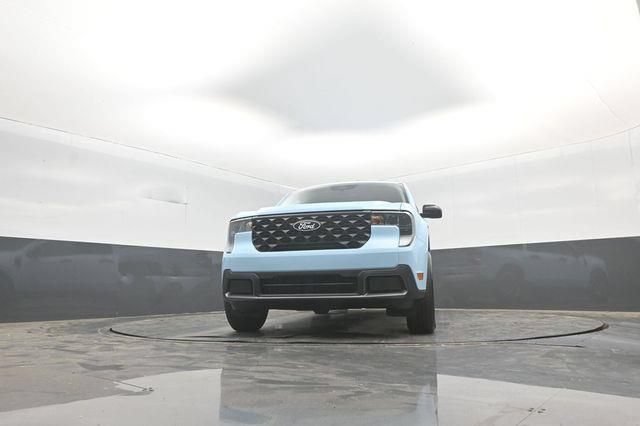 New 2026 Ford Maverick XLT w/ XLT Luxury Package FWD image 35
