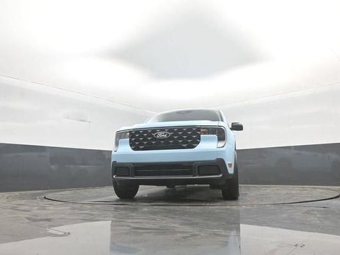New 2026 Ford Maverick XLT w/ XLT Luxury Package FWD image 35