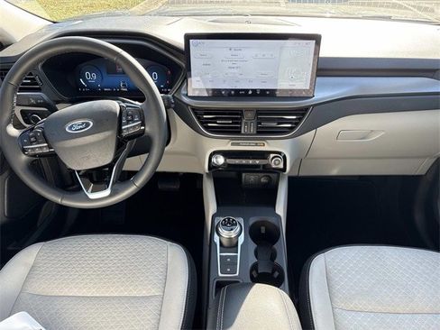 Certified 2023 Ford Escape Active w/ Tech Pack #2 image 16