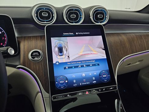 Certified 2025 Mercedes-Benz GLC 300 GLC 300 image 41