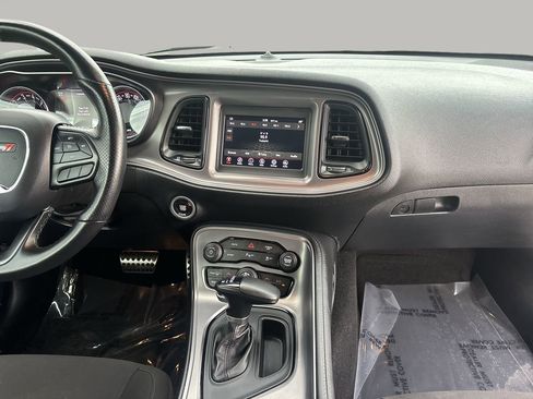 Used 2023 Dodge Challenger R/T image 9