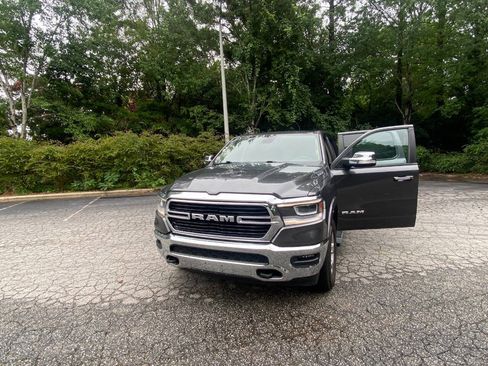 Used 2019 RAM 1500 Laramie w/ Off Road Group AWD/4WD image 61