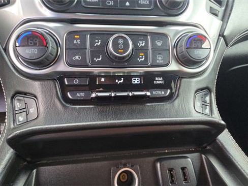 Used 2016 Chevrolet Tahoe LTZ image 30