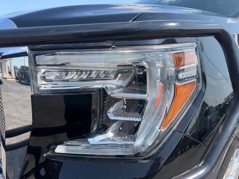 Used 2020 GMC Sierra 1500 SLT w/ SLT Premium Plus Package AWD/4WD image 3